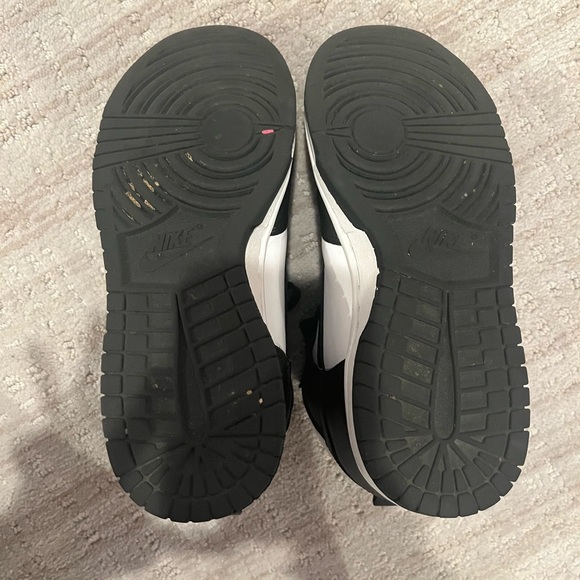 panda dunks mid - Picture 2 of 3